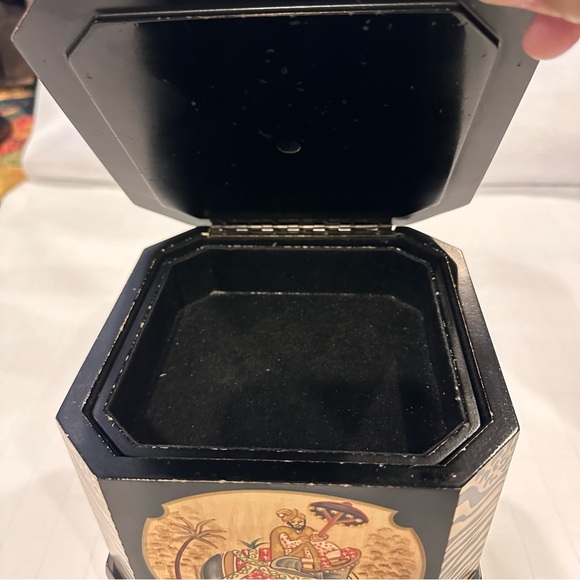 Black Cheetah Leopard Giraffe African
Print Jewelry Watch Trinket Box - Picture 7 of 10